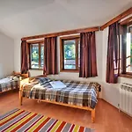 Hotel Kalina 2*