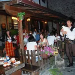 Kalina Hotel Shiroka Lŭka