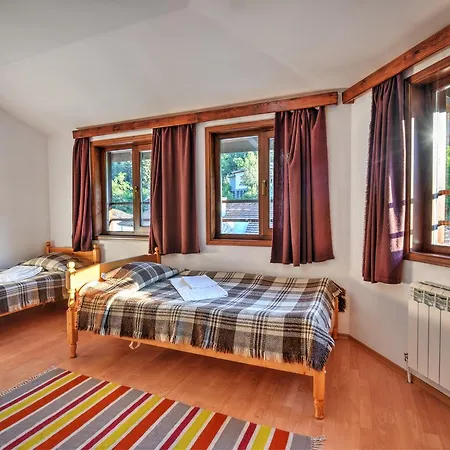 Hotel Kalina 2*