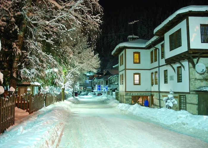 Kalina Shiroka Luka (Smolyan)